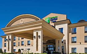 Holiday Inn Express & Suites Wichita Falls