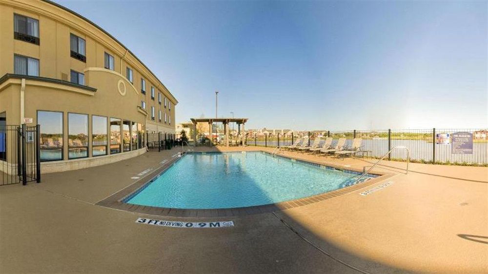 Holiday Inn Express Hotel & Suites Wichita Falls, An Ihg Hotel Exterior photo